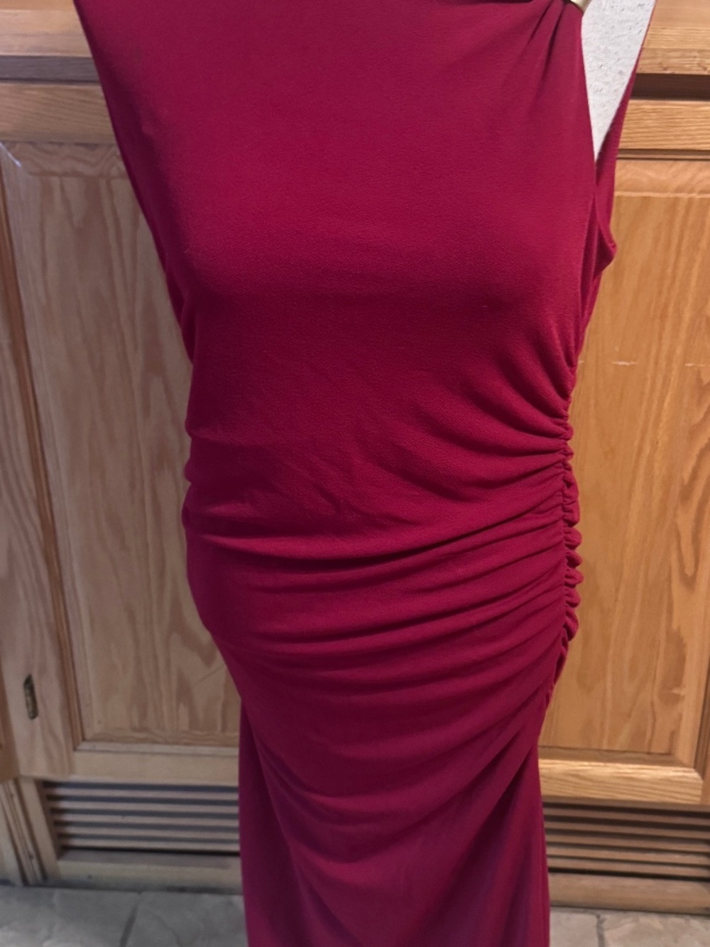 Women s Red Sleeveless Donna Karan New York Size Medium New With Defects Dress